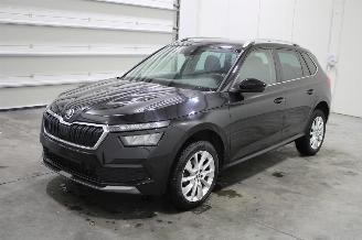 Voiture accidenté Skoda Kamiq  2023/9
