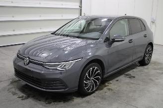 skadebil auto Volkswagen Golf  2023/2