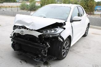 krockskadad bil auto Toyota Yaris  2022/7