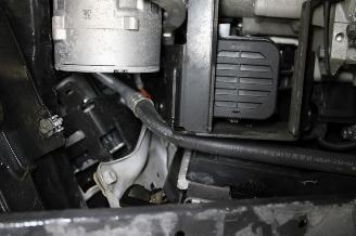 Peugeot e-2008  picture 19