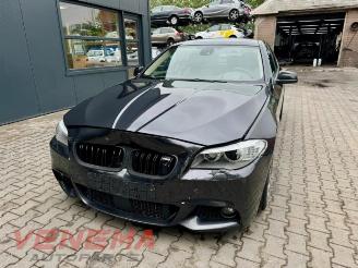 Sloopauto BMW 5-serie 5 serie (F10), Sedan, 2009 / 2016 550i V8 32V TwinPower Turbo 2010/11