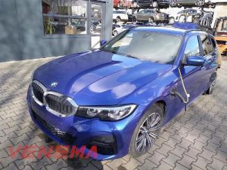 disassembly passenger cars BMW 3-serie 3 serie Touring (G21), Combi, 2019 330e xDrive 2.0 TwinPower Turbo 16V 2022