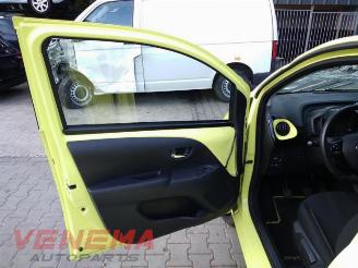 Toyota Aygo Aygo (B40), Hatchback, 2014 1.0 12V VVT-i picture 10
