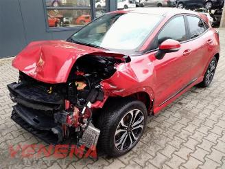Salvage car Ford Puma Puma, SUV, 2019 1.0 Ti-VCT EcoBoost mHEV 12V 2022/4