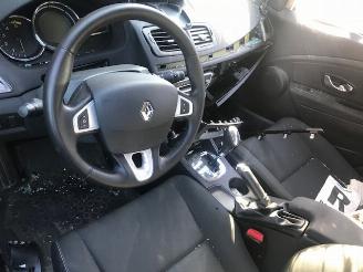 Démontage voiture Renault Mégane 1500CC - DIESEL - 2013/1