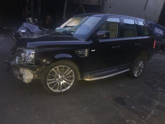 Salvage car Land Rover Range Rover sport DIESEL - 3000CC - 180KW 2011/5