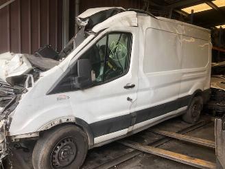 Uttjänta bilar auto Ford Transit Diesel - 2200cc - 92kw 2015/1