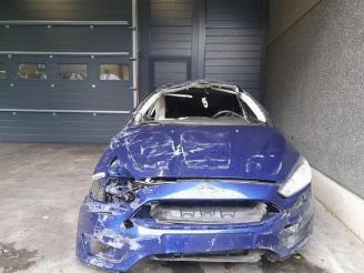 Démontage voiture Ford Focus  2015