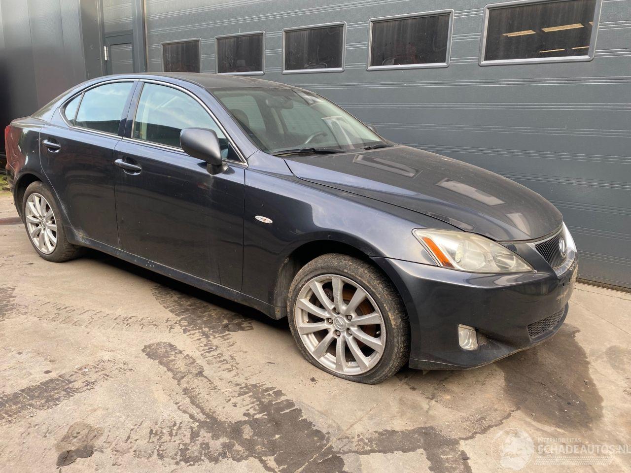 Lexus IS Sedan 2007 220d 16V Sedan 4Dr Diesel 2.231cc 130kW