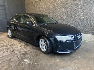 Uttjänta bilar auto Audi A3 A3 Sportback (8VA/8VF) Hatchback 5-drs 1.6 TDI 16V Hatchback 4Dr Diesel 1.598cc 85kW (116pk) FWD 2018/1