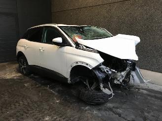 demontáž osobní automobily Peugeot 3008 II (M4/MC/MJ/MR) MPV 2018 1.6 BlueHDi 115 MPV  Diesel 1.560cc 85kW (116pk) FWD 2018/6