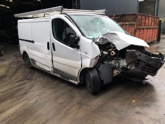 demontáž osobní automobily Renault Trafic  2011/1