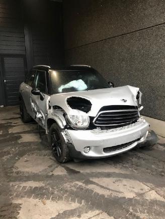 Uttjänta bilar auto Mini Countryman  2014/1