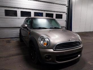 Autoverwertung Mini One Mini (R56), Hatchback, 2006 / 2013 1.6 One D 16V 2013/5