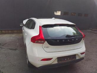 demontáž osobní automobily Volvo V-40 V40 (MV), Hatchback 5-drs, 2012 / 2019 1.6 D2 2013