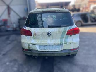 Démontage voiture Volkswagen Tiguan Tiguan (5N1/2), SUV, 2007 / 2018 2.0 TDI DRF 16V 4Motion 2011/12