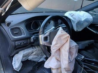 Volvo V-40 V40 (MV), Hatchback 5-drs, 2012 / 2019 2.0 D2 16V picture 18