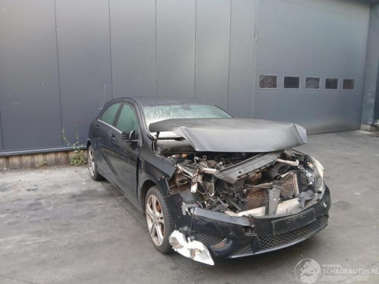 Mercedes A-klasse A (W176), Hatchback, 2012 / 2018 1.6 A-180 16V