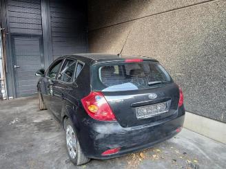 Coche siniestrado Kia Cee d Cee'd (EDB5), Hatchback 5-drs, 2006 / 2012 1.4 CVVT 16V 2008/2