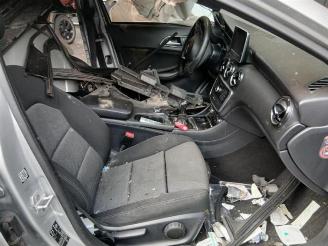 Mercedes A-klasse A (W176), Hatchback, 2012 / 2018 1.6 A-180 16V picture 16
