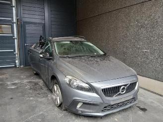 Auto da rottamare Volvo V-40 V40 Cross Country (MZ), Hatchback 5-drs, 2012 / 2019 2.0 D2 16V 2018/4