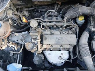 Volkswagen Polo Polo V (6R), Hatchback, 2009 / 2017 1.2 12V BlueMotion Technology picture 16