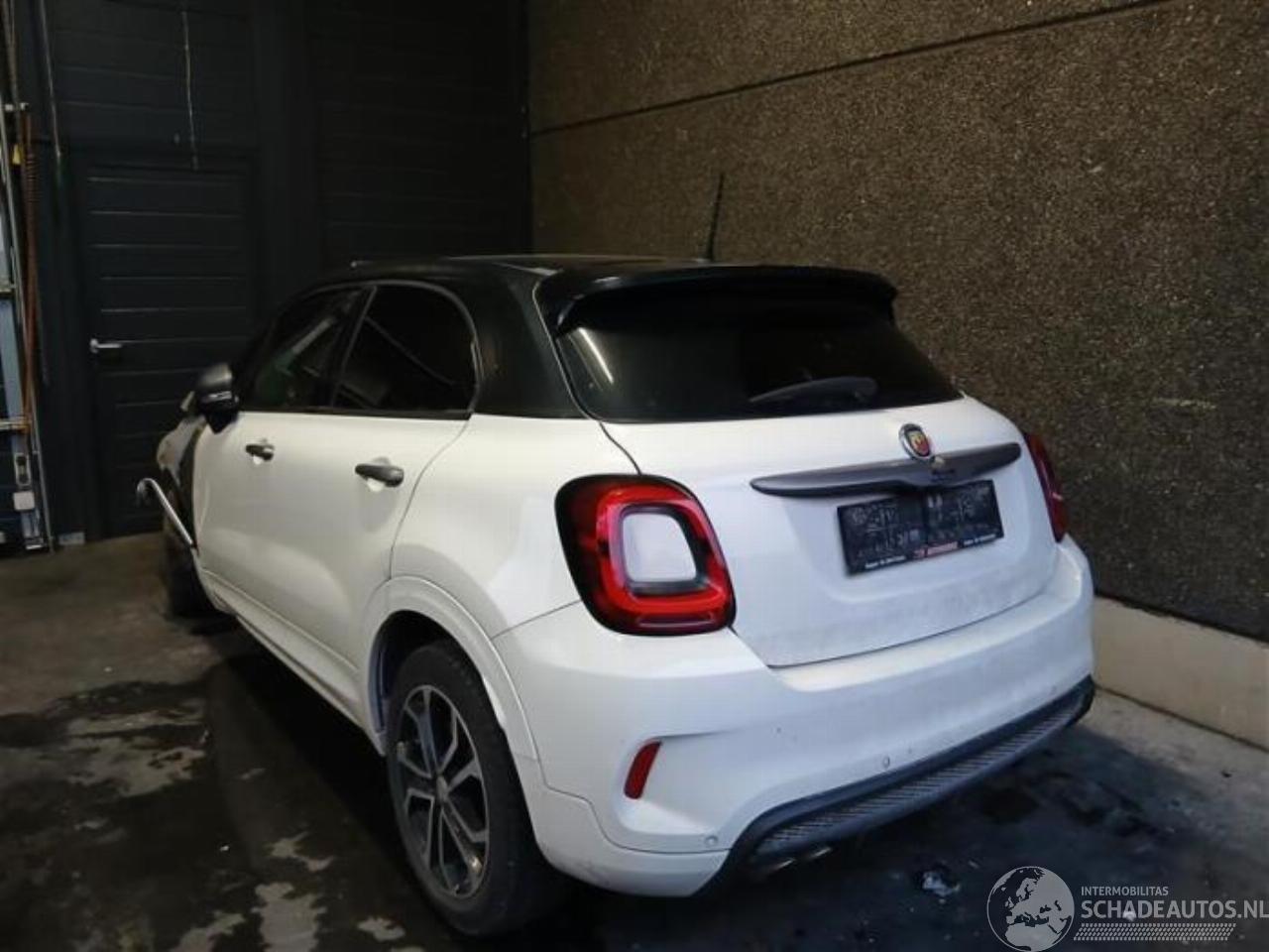 Fiat 500X 500X (334), SUV, 2014 1.6 D 16V Multijet II