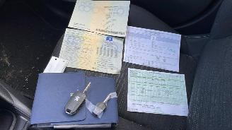 Peugeot 208  picture 23