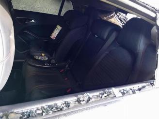 Mercedes Cla-klasse CLA Shooting Brake (117.9), Combi, 2015 / 2019 1.6 CLA-180 16V picture 16