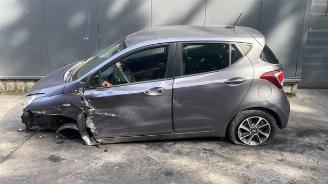 Hyundai I-10 i10 (B5), Hatchback, 2013 / 2019 1.0 12V picture 2