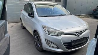 Dezmembrări autoturisme Hyundai I-20 i20, Hatchback, 2008 / 2015 1.2i 16V 2014/9