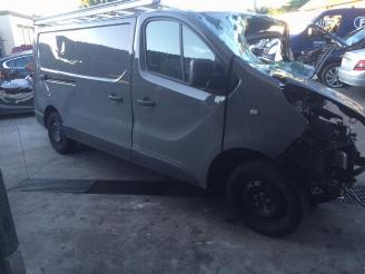 Auto da rottamare Renault Trafic 1600cc diesel 2016/1