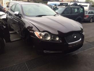 Jaguar XF  picture 2