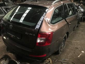 Purkuautot passenger cars Skoda Octavia DIESEL-1600CC 2016/1