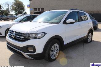 Damaged car Volkswagen T-Cross ESSENCE 2019/11