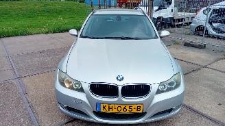 Schadeauto BMW 3-serie  2007/12