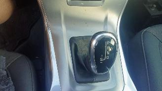 Volvo V-70  picture 6