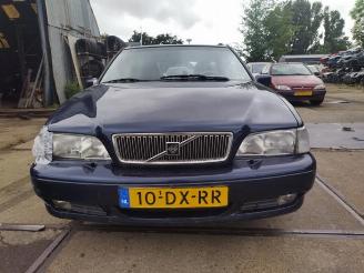 disassembly passenger cars Volvo V-70 V70 (GW/LW/LZ), Combi, 1997 / 2002 2.4 20V 140 2000/1