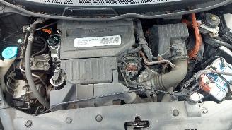 Honda Civic 4DR HYBRID picture 6