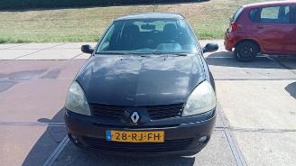Sloopauto Renault Clio Clio II (BB/CB), Hatchback, 1998 / 2016 1.2 16V 2005/4