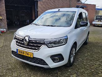  Renault Kangoo 1300 tce Luxe  5persoons 27000km rijdend incl btw NL kenteken 2021/1
