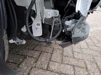 Toyota Yaris Cross yaris cross 2024 hybride schroefwerk Automaat first edition groot navi 12950km airbags ok picture 12