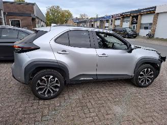 Toyota Yaris Cross yaris cross 2024 hybride schroefwerk Automaat first edition groot navi 12950km airbags ok picture 8