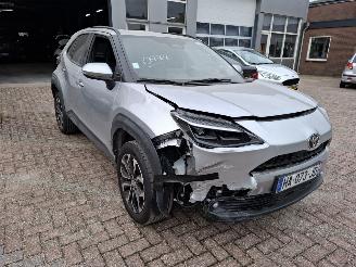 Toyota Yaris Cross yaris cross 2024 hybride schroefwerk Automaat first edition groot navi 12950km airbags ok picture 10