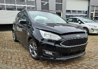 krockskadad bil auto Ford C-Max C MAX 1.0 E BOOST 2019  69000KM 2019/1