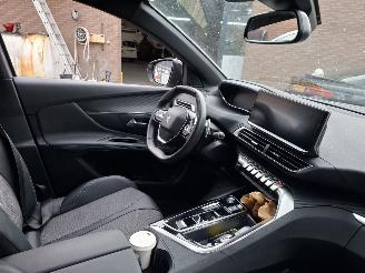 Peugeot 3008 3008  hybride 1.2 Automaat ALLURE airbag ok rijdbare schade 2024 ex bpm picture 15