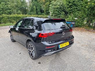  Volkswagen Golf eHybrid Pano Navi Led 2025/2