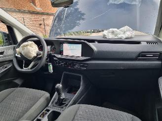 Volkswagen Caddy 2.0 TDI 90KW 5 Stoelen Navi picture 13