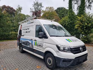 Vaurioauto  passenger cars Volkswagen Crafter 2.0 TDI 103 KW 2018/9