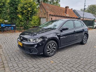 Vaurioauto  passenger cars Volkswagen Polo 1.0 TSI 70KW Navi Airco Stoelverw. 2023/12